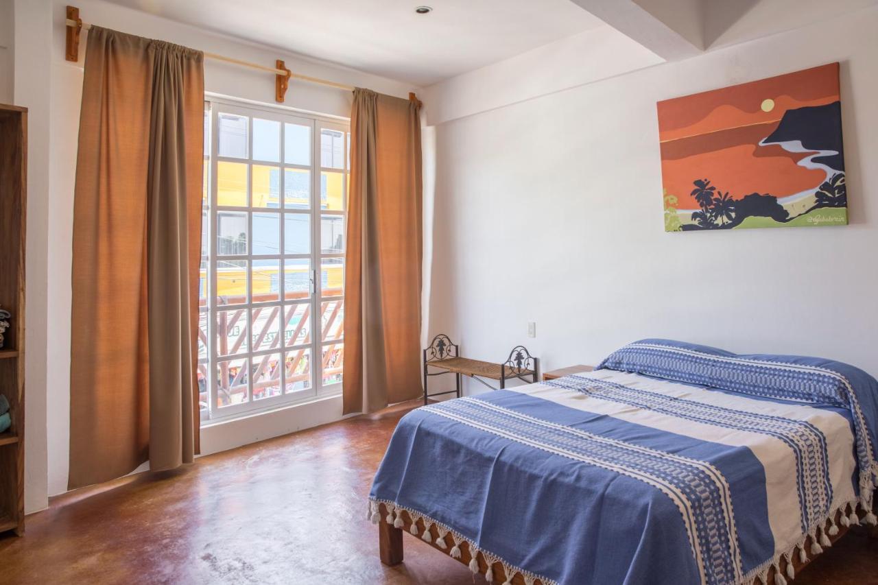 Хостел Terraza Dzahui H Пуэрто-Эскондидо Экстерьер фото